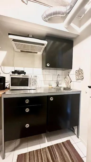 Superhomes 1 Br Göteborg 0*,